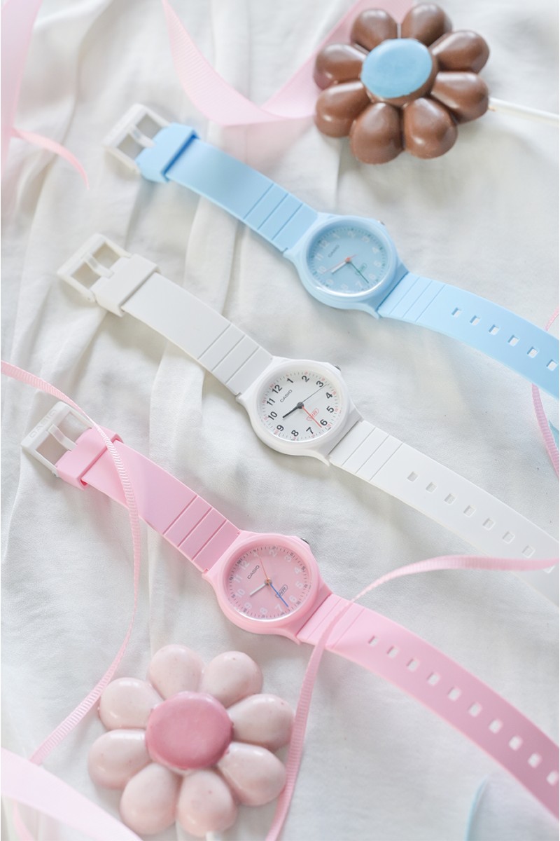 Casio Standard Blue Rubber Strap LQ-24B-2BEF