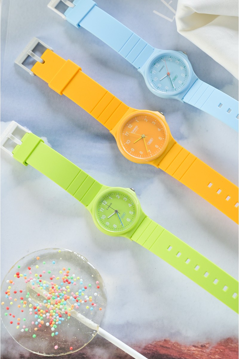 Casio Standard Blue Rubber Strap LQ-24B-2BEF