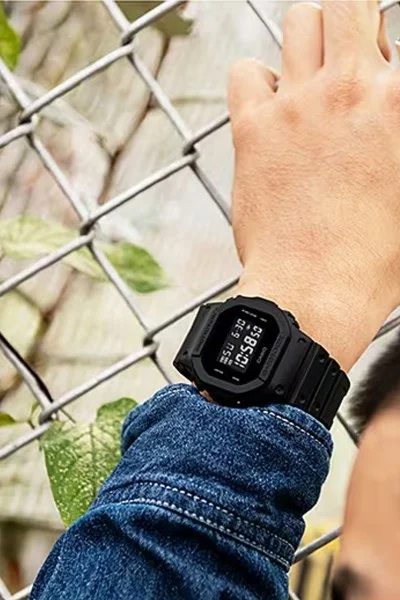 Casio Gshock Black Rubber Strap DW-5600UBB-1ER