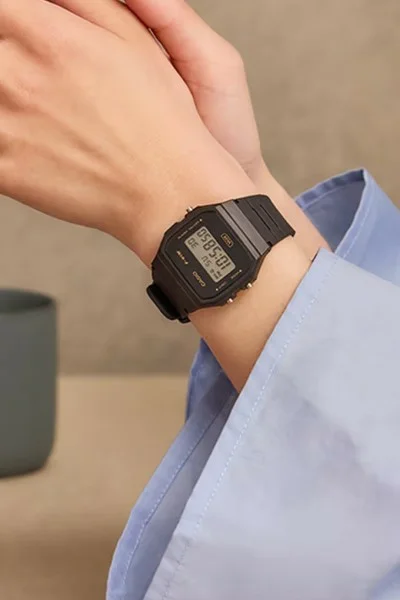 Casio Standard Black Rubber Strap F-91WB-1AEF