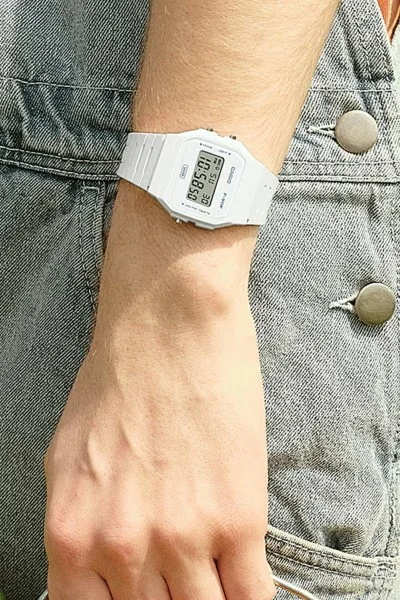 Casio Standard White Rubber Strap F-91WB-7AEF