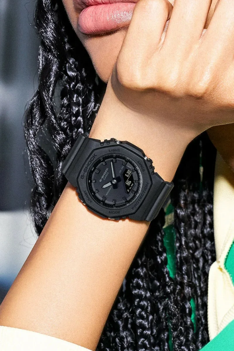 Casio Gshock Black Rubber Strap GMA-P2100BB-1AER