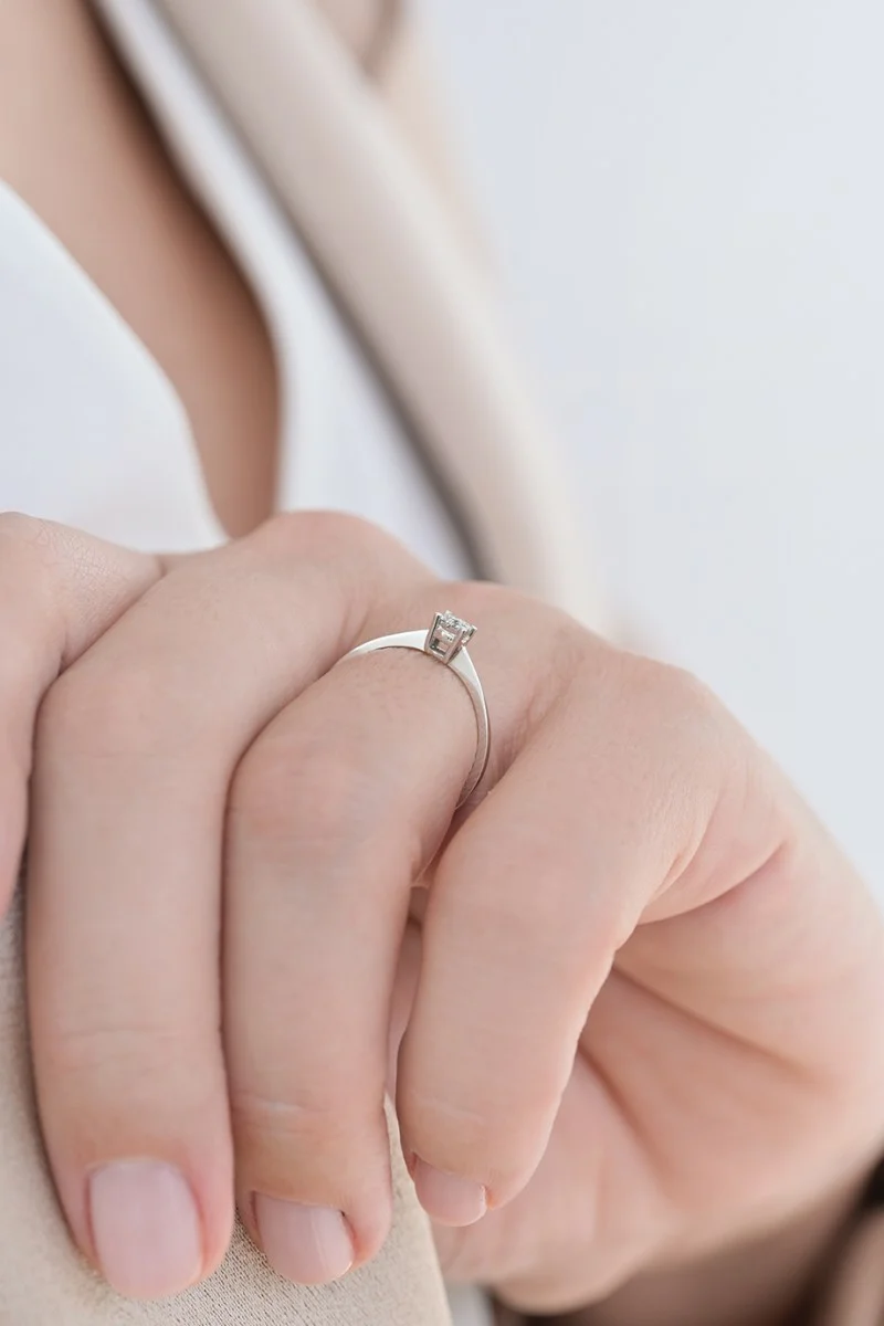 Μονόπετρο Λευκόχρυσο 18Κ Pave Διαμάντι 0.04ct