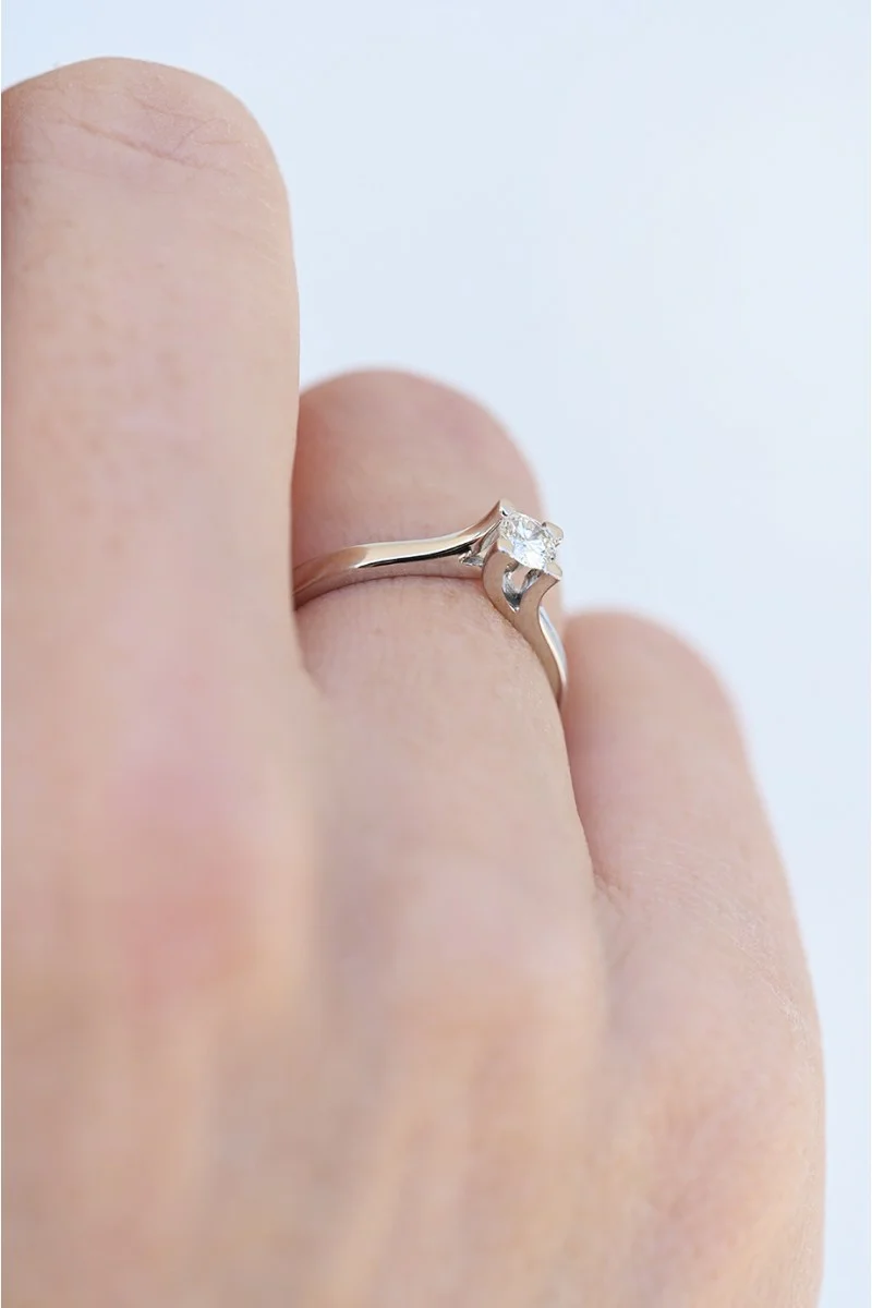 Μονόπετρο Φλόγα Λευκόχρυσο 18Κ Διαμάντι GIA 0.20ct