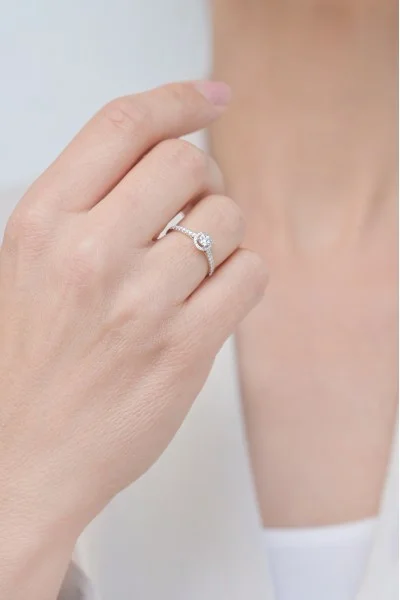 Δαχτυλίδι Pave Λευκόχρυσο 18Κ Μονόπετρο Σειρέ 0.26ct