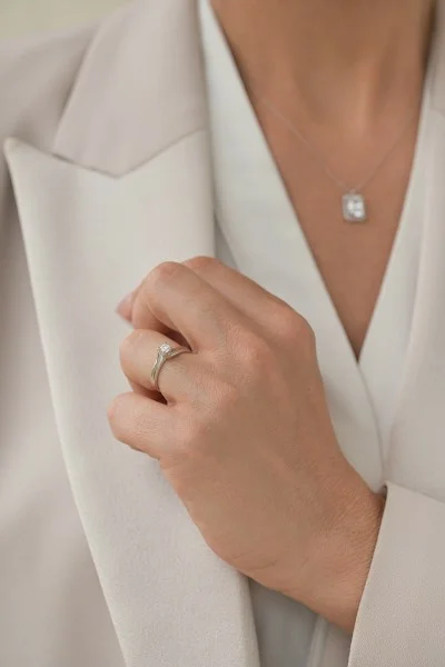 Μονόπετρο Λευκόχρυσο Φλόγα 18Κ Διαμάντι 0.24ct