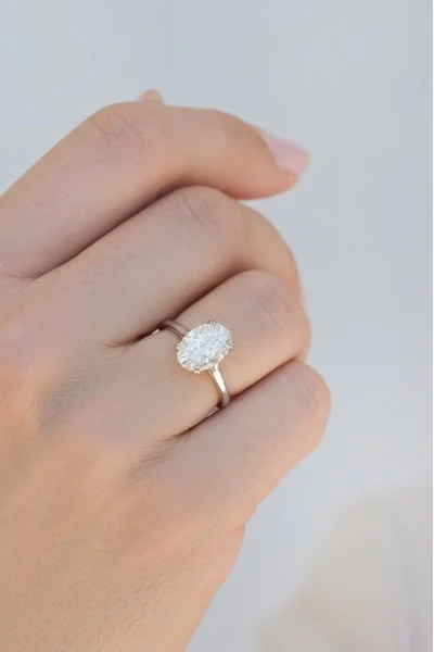 Δαχτυλίδι Λευκόχρυσο 18Κ Σειρέ με Οβάλ Lab-Grown IGI Διαμάντι 3.02ct