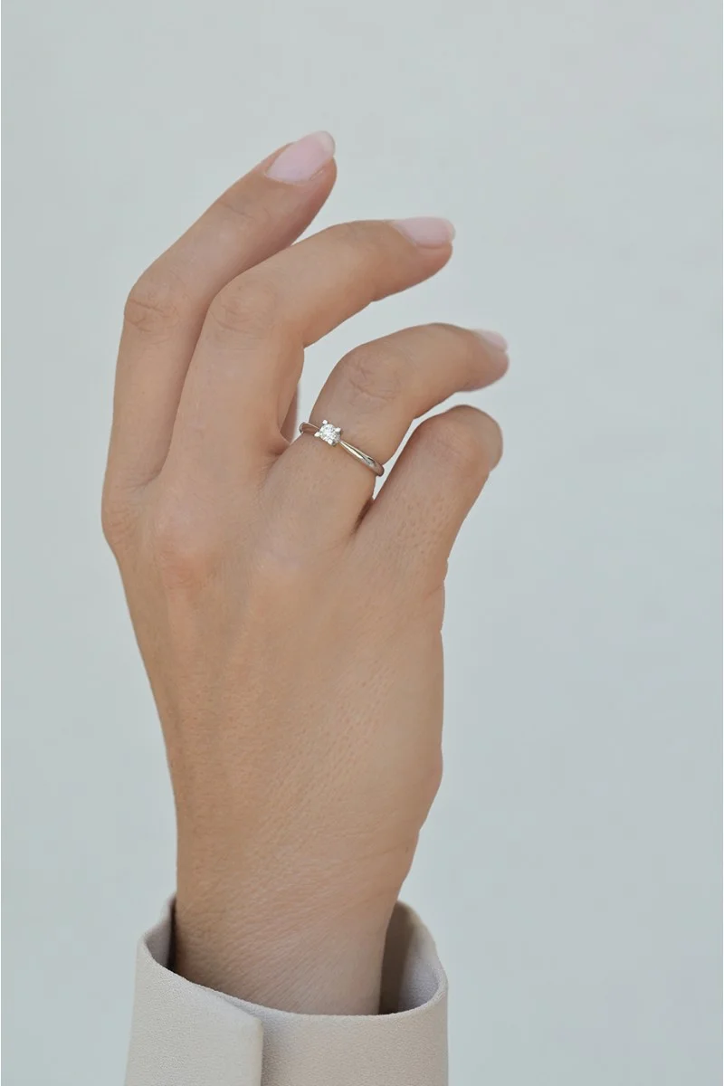 Μονόπετρο Λευκόχρυσο 18Κ Διαμάντι 0.18ct
