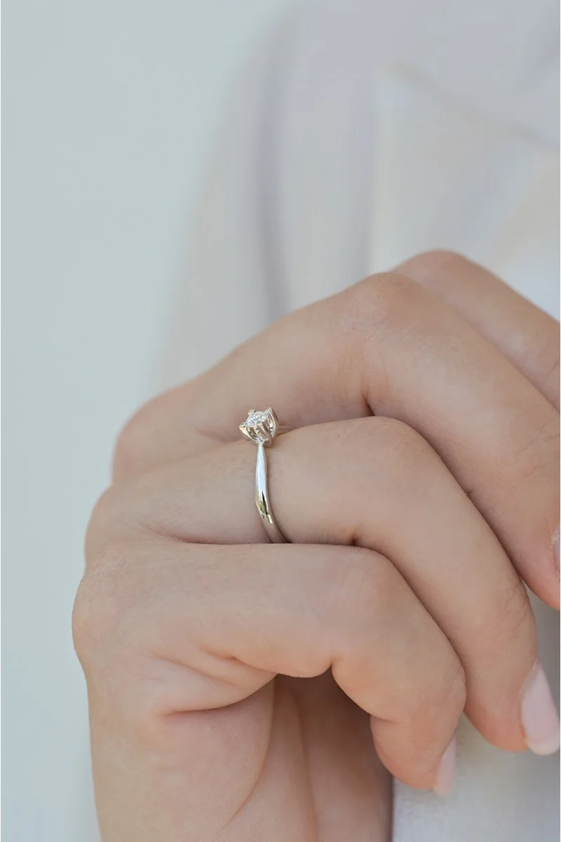 Μονόπετρο Λευκόχρυσο 18Κ Διαμάντι 0.18ct