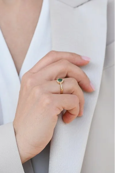 Δαχτυλίδι Λευκόχρυσο 18Κ Διαμάντι Σμαράγδι 0.48Ct