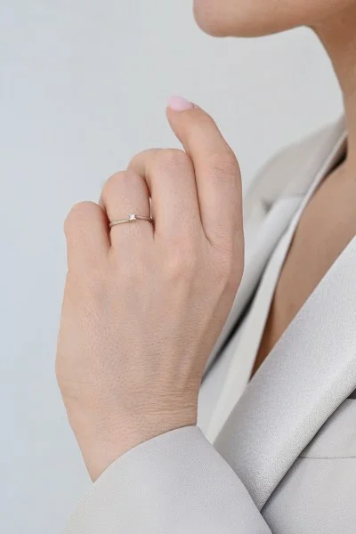 Δαχτυλίδι Μονόπετρο Λευκόχρυσο 18Κ Διαμάντι Φλόγα 0.05ct