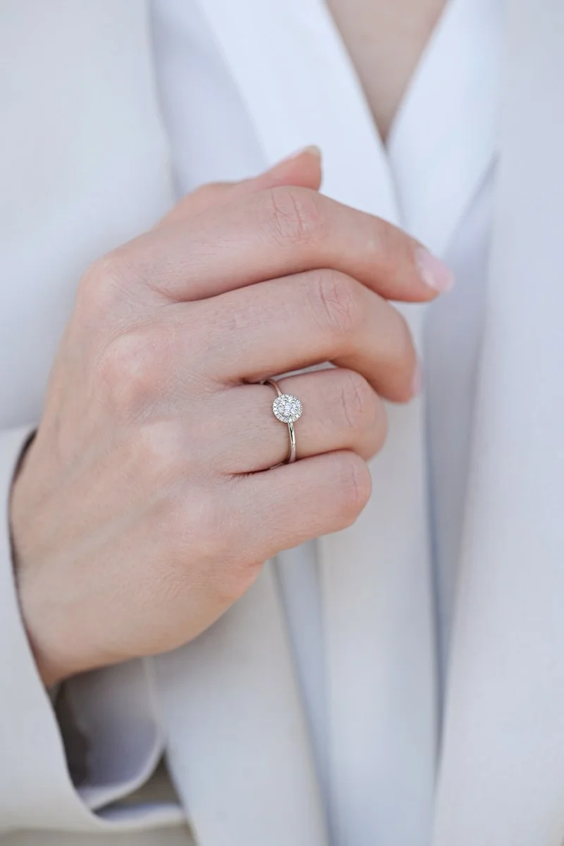Δαχτυλίδι Λευκόχρυσο 18Κ Διαμάντι Pave 0.20ct
