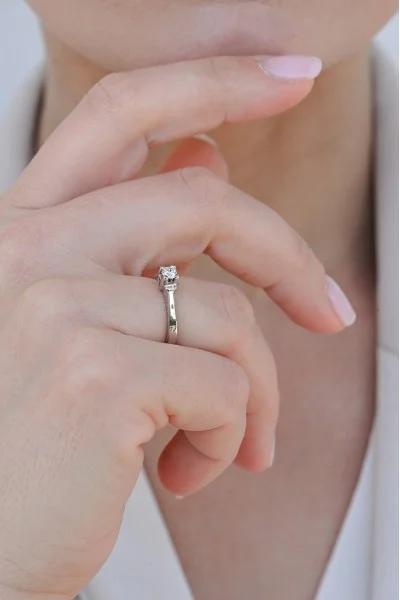 Δαχτυλίδι Μονόπετρο Λευκόχρυσο 18Κ Διαμάντι 0.22ct