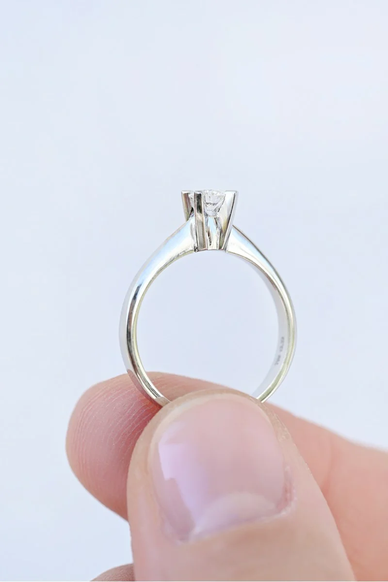 Μονόπετρο Λευκόχρυσο 18Κ Διαμάντι GIA 0.27ct