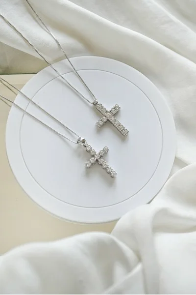 Κολιέ Λευκόχρυσο 18Κ Σταυρός με Διαμάντια Brillant 0.43Ct