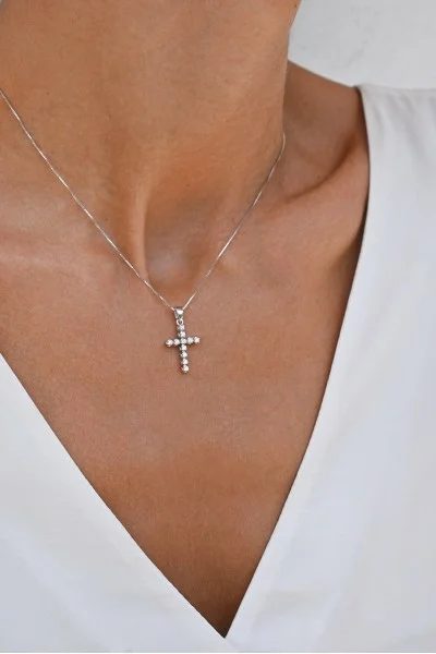 Κολιέ Λευκόχρυσο 18Κ Σταυρός με Διαμάντια Brillant 0.16Ct