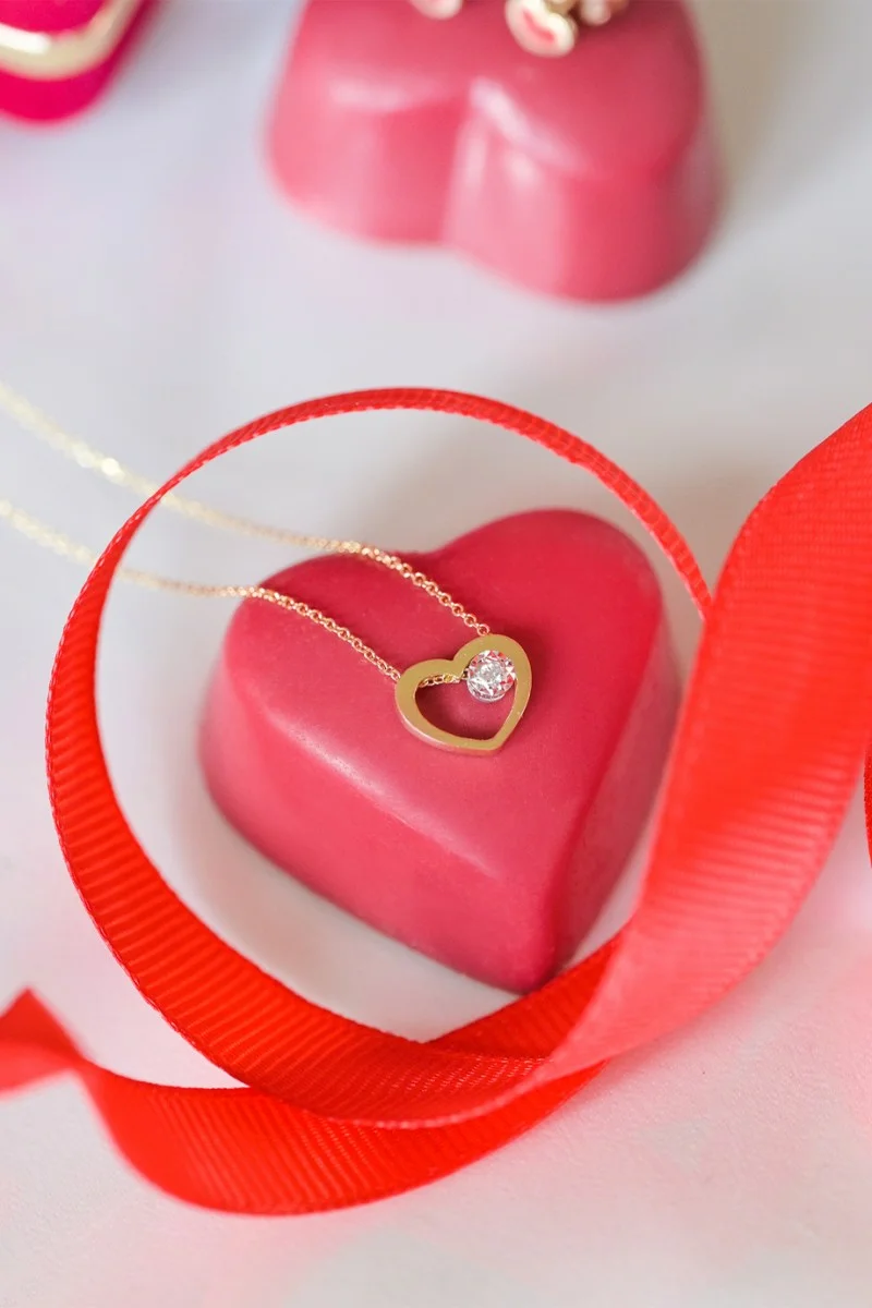 Κολιέ Xρυσό 18Κ Καρδιά 0.01Ct