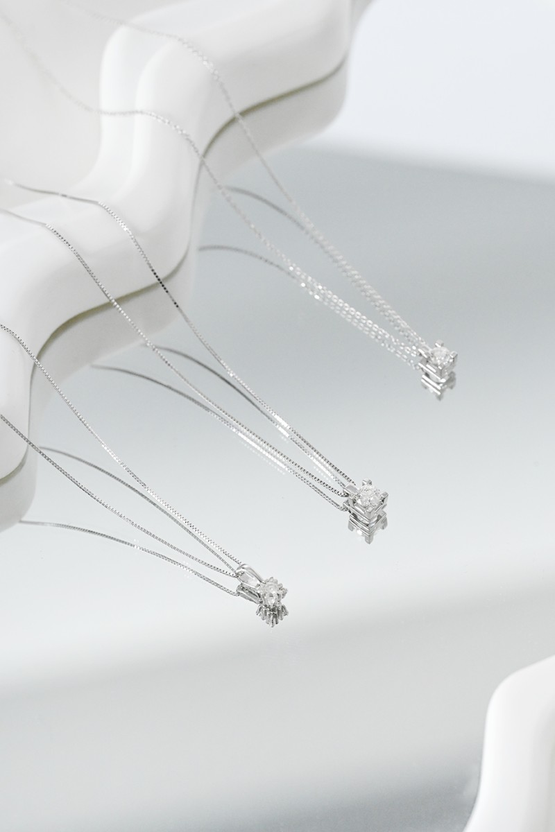 Κολιέ Λευκόχρυσο 18Κ Brillant Καλαθάκι Τετράγωνο 0.16ct