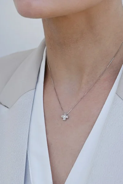 Κολιέ Χρυσό 18Κ Σταυρός με Aλυσίδα με Brillant 0.025Ct