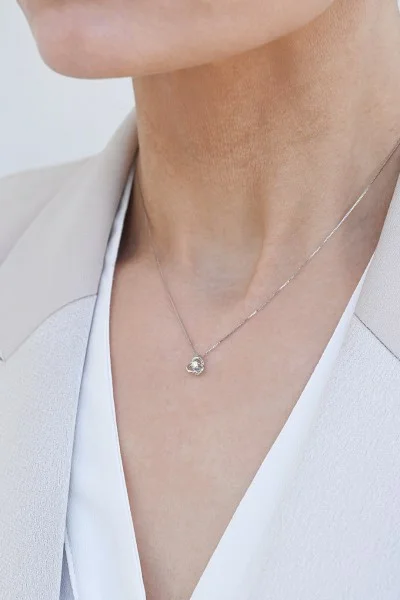 Κολιέ Λευκόχρυσο 18Κ Λουλούδι 0.05Ct