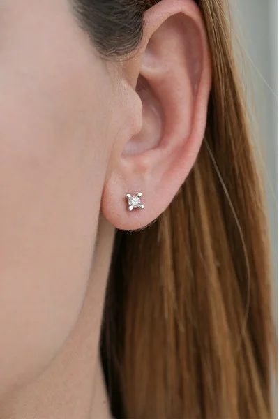 Σκουλαρίκι Λευκόχρυσο 18Κ Brillant 0.32ct