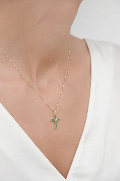 Κρεμαστό Χρυσό 14Κ Emerald Selection Cross