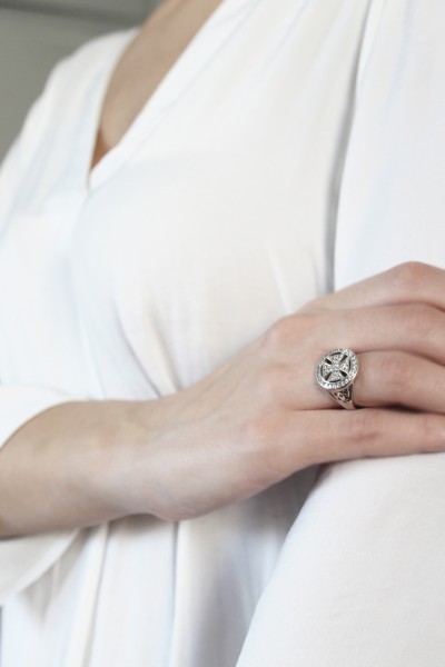 Δαχτυλίδι Λευκόχρυσο 14Κ Big Σταυρός