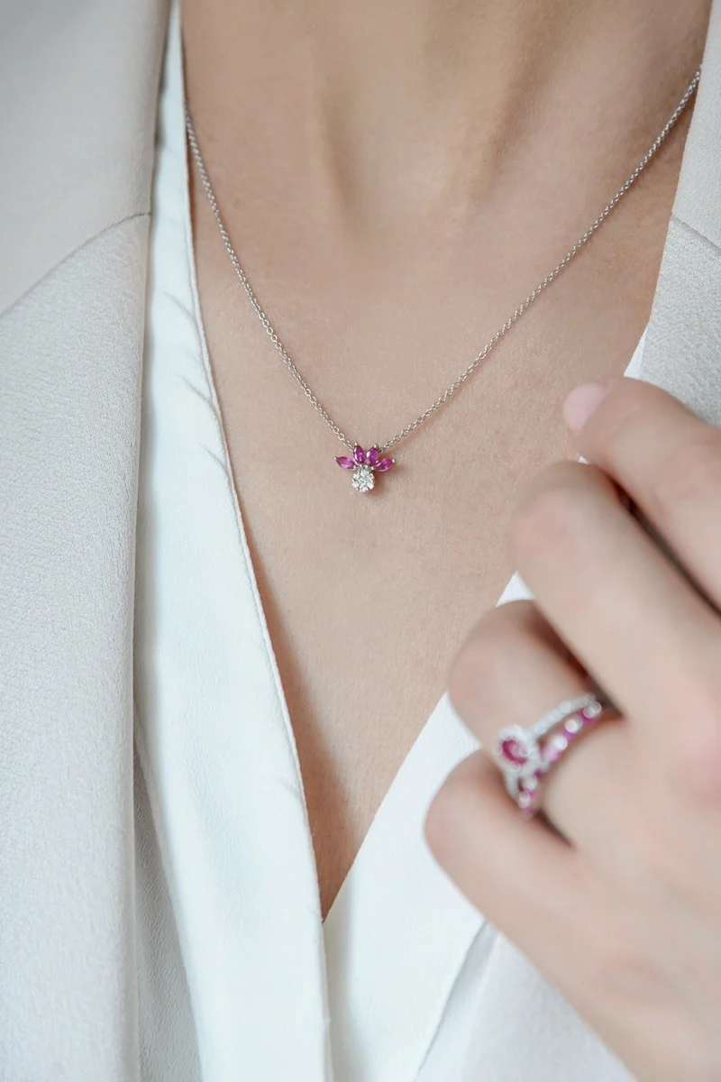 Κολιέ Λευκόχρυσο 18Κ Ρουμπίνι Brillant 0.52CT