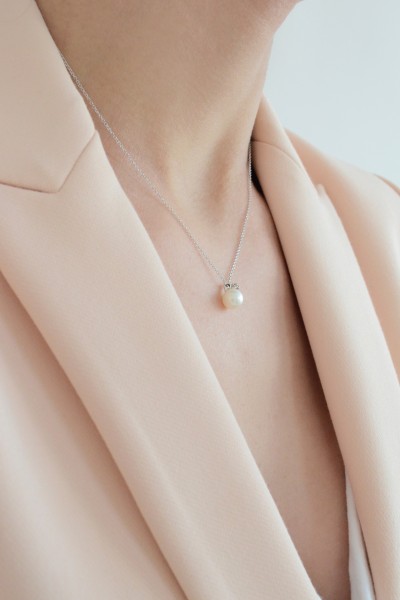 Κολιέ Λευκόχρυσο 18Κ Μαργαριτάρι Brillant 0.035Ct