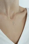 Κολιέ Λευκόχρυσο 18Κ Σταυρός με Αλυσίδα με Διαμάντια Brillant 0.007ct