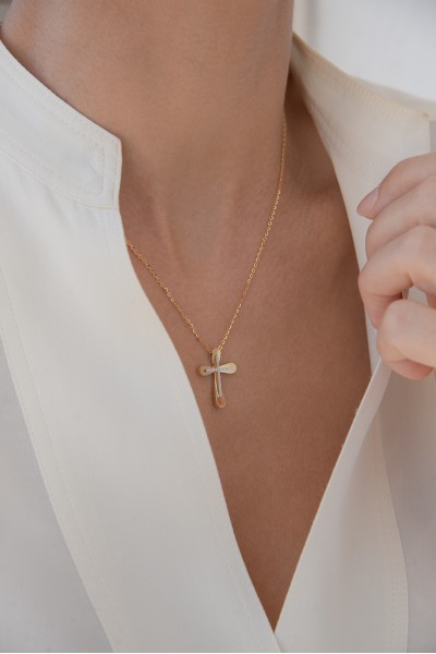 Κολιέ Χρυσό 18Κ Σταυρός με Διαμάντια Brillant 0.08Ct