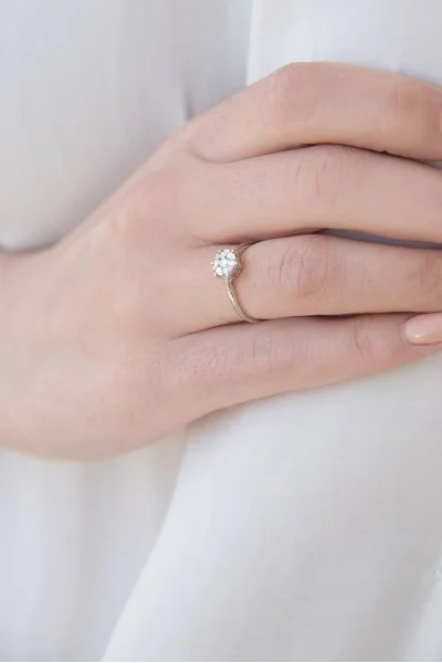 Δαχτυλίδι Λευκόχρυσο 18Κ Διαμάντι Pave 0.13ct