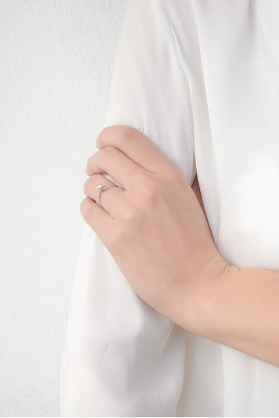 Μονόπετρο Φλόγα Λευκόχρυσο 18Κ Διαμάντι 0.09ct