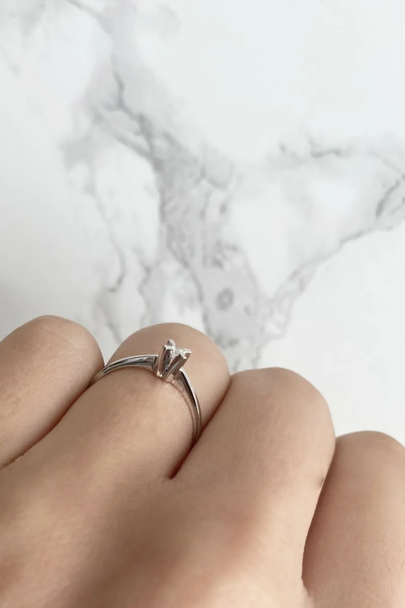 Μονόπετρο Λευκόχρυσο 18Κ Διαμάντι Minimal 0.07ct