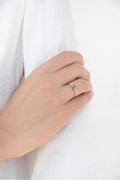 Δαχτυλίδι Λευκόχρυσο 18Κ Μονόπετρο Μαύρο Διαμάντι Σειρέ 0.35 Ct