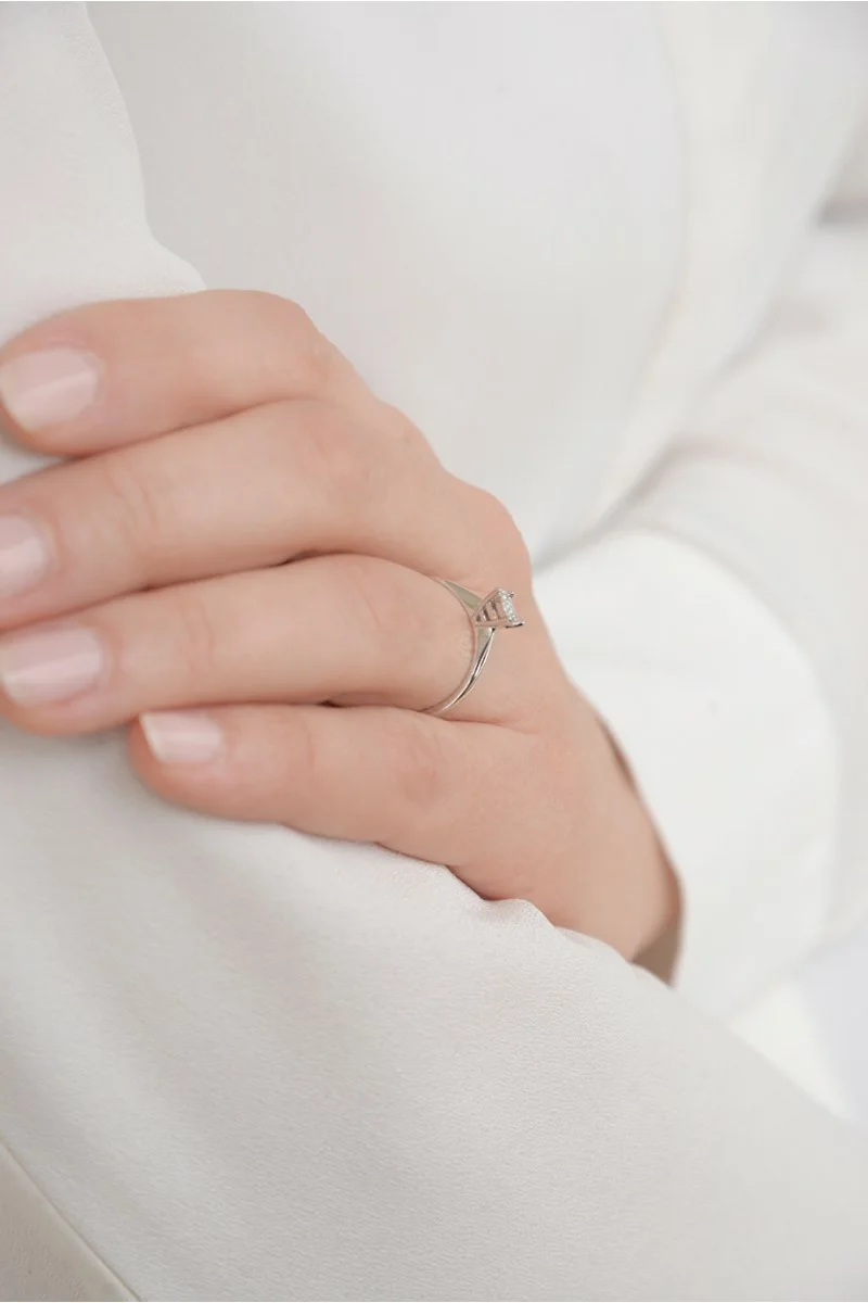 Μονόπετρο Λευκόχρυσο 18Κ Διαμάντι Pave 0.14ct