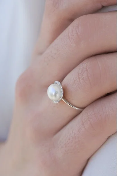 Δαχτυλίδι Λευκόχρυσο 14Κ Μαργαριτάρι Chic