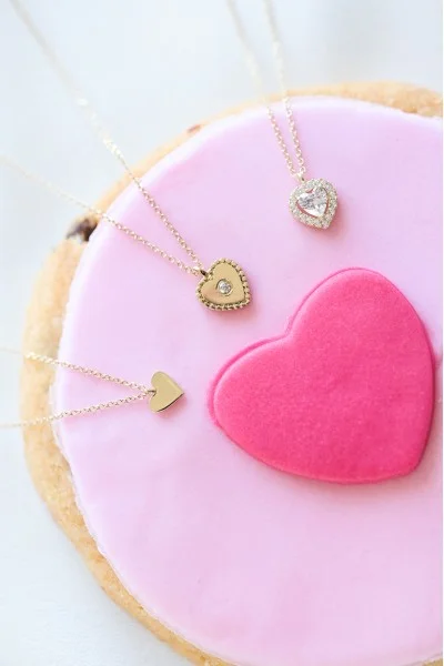 Κολιέ Χρυσό 9Κ Καρδιά Πετράτη